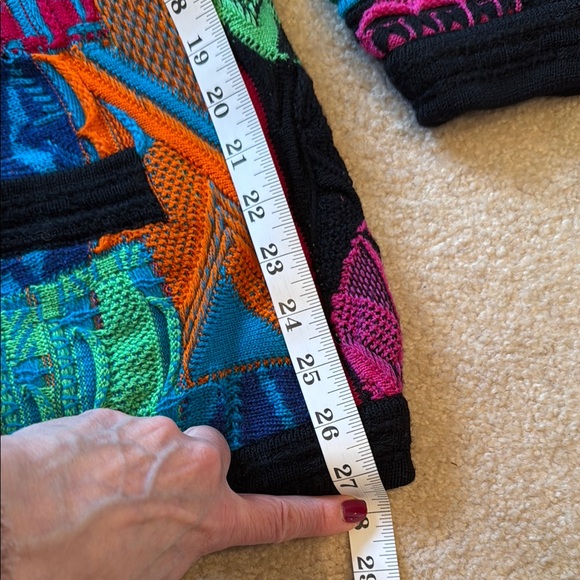 Authentic Coogi Colorful Knit Sweater excellent condition - Picture 2 of 9
